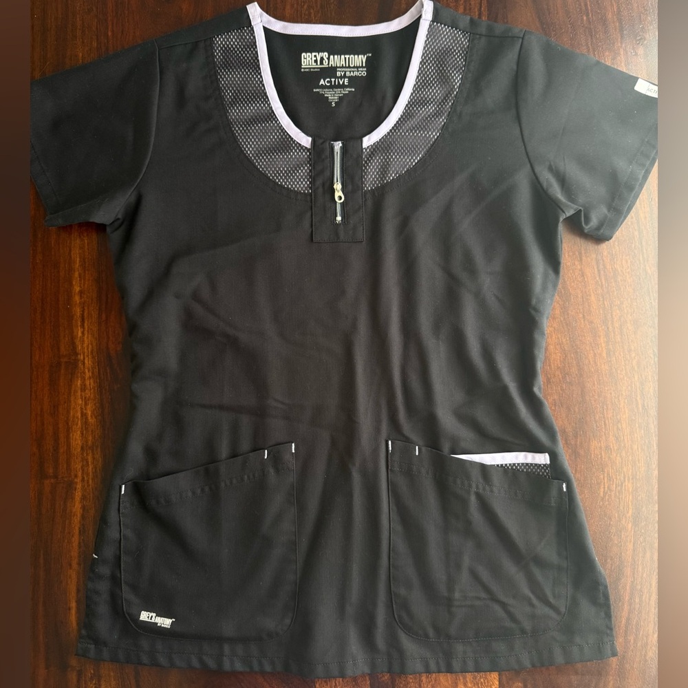 Women’s Grey's Anatomy Active Black scrub top